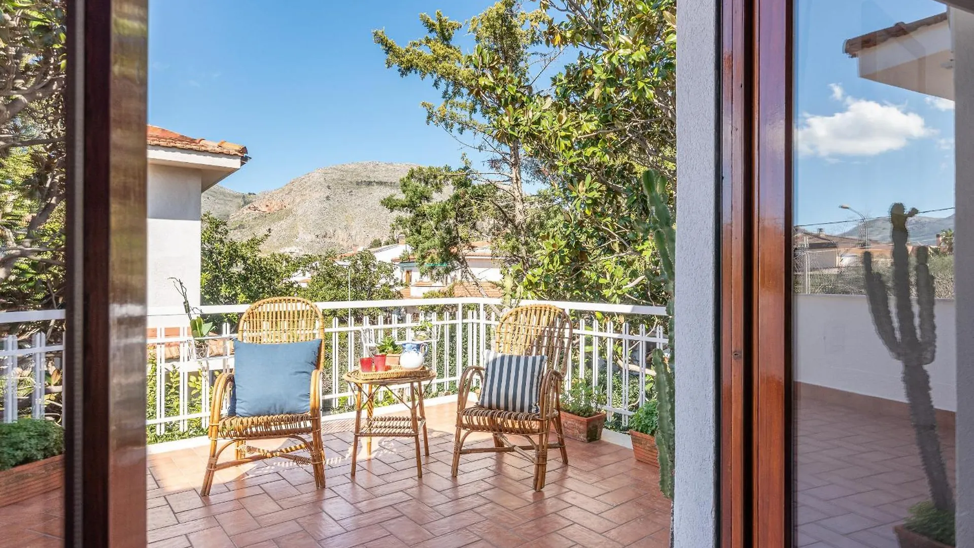 Holiday home Villetta Althea A Mondello By Wonderful Italy